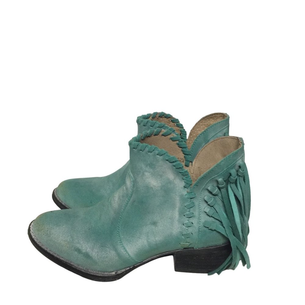 CIRCLE G sz 7 turquoise fringe ankle boots booties